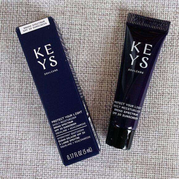 Keys Soulcare Protect Your Light Daily Moisturizer SPF 30 Sunscreen 0.17 fl oz - Picture 1 of 8